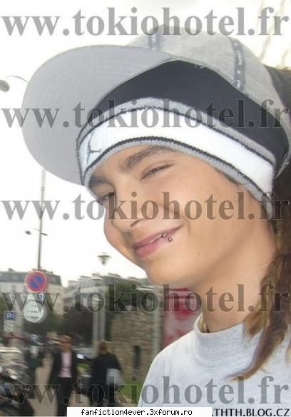 �nicole si stiau cu ce sa se imbrace� probasera pana acum multe haine� si ceva�nu mai bine�au gasit